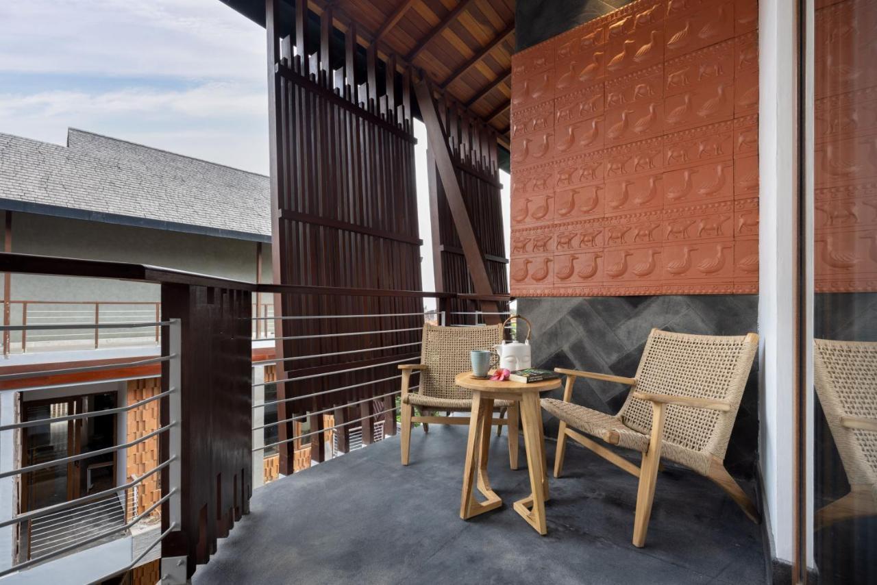 Mokko Suites Batubelig Чангу Экстерьер фото